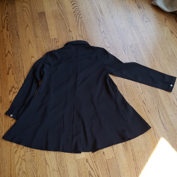 Flared blouse - Picture 2 of 4